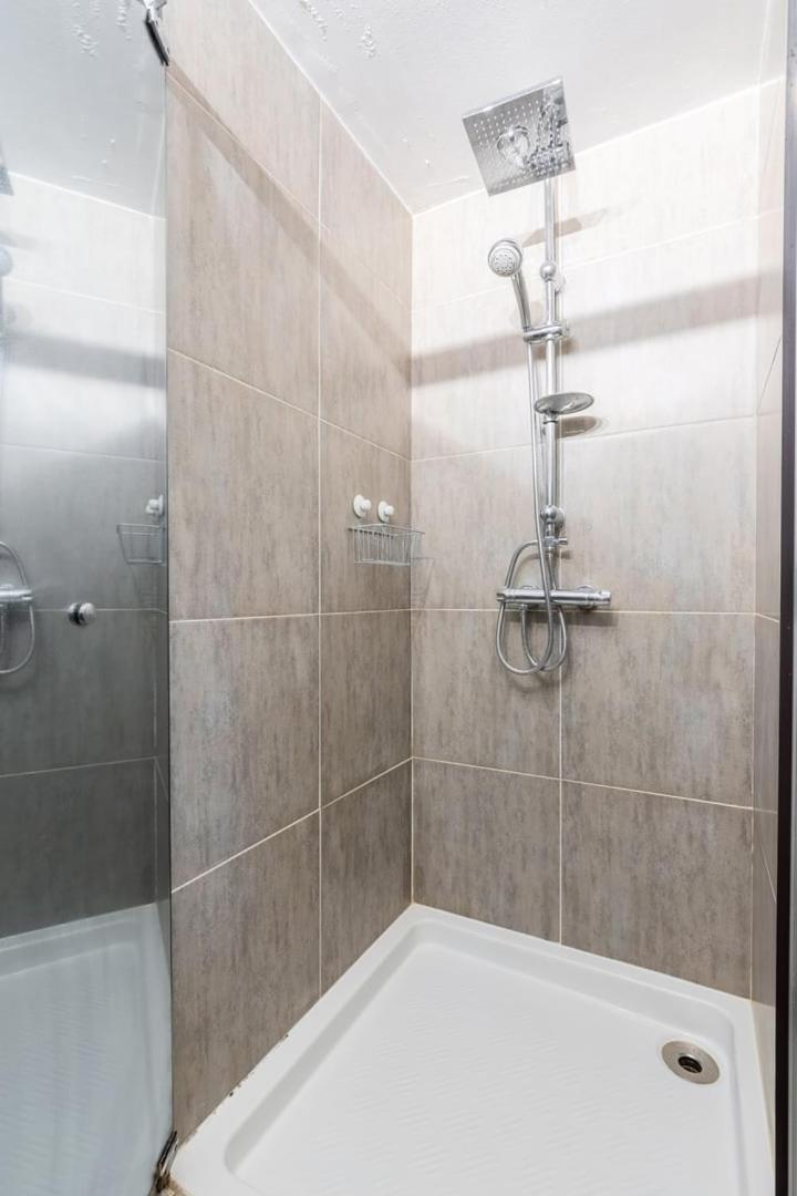 Spacious Apartment W Private Parking In Old Lille Exterior photo